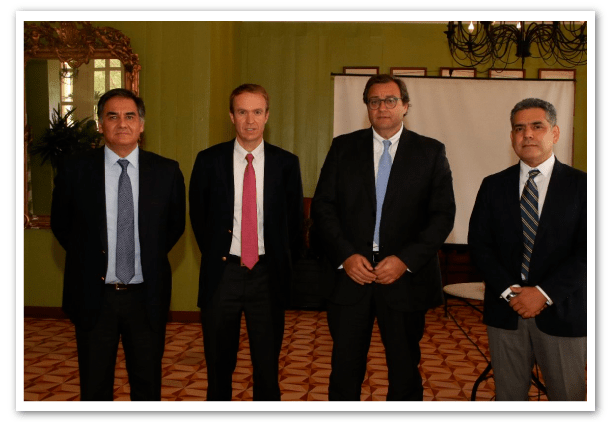 saam-y-tpg-ratifican-compromiso-con-el-comercio-exterior-2